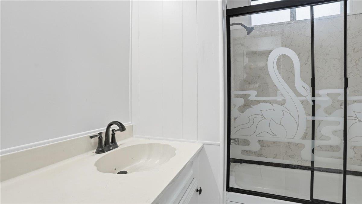 5840 Pony Express Trail, Unit 46 Pollock Pines, CA 95726 - Photo 18 of 22 a bathroom with a shower