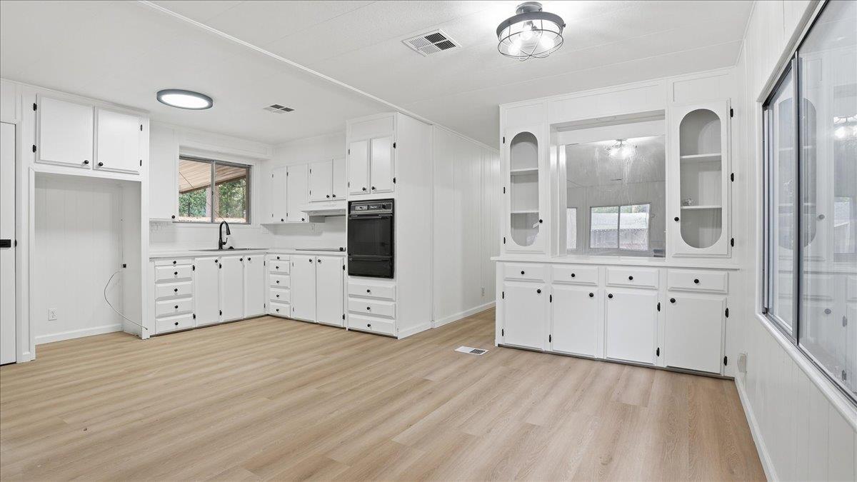 5840 Pony Express Trail, Unit 46 Pollock Pines, CA 95726 - Photo 9 of 22 a view of a kitchen with electric appliances
