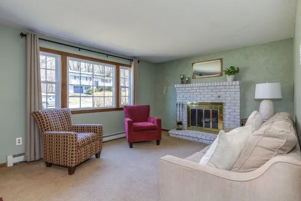 $575,000 | 27 Bedard Avenue, Derry, NH 03038
