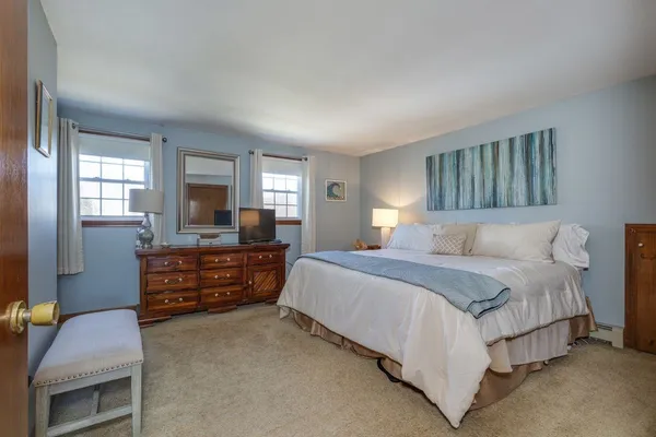 $575,000 | 27 Bedard Avenue, Derry, NH 03038