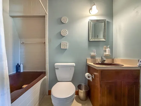 $575,000 | 27 Bedard Avenue, Derry, NH 03038