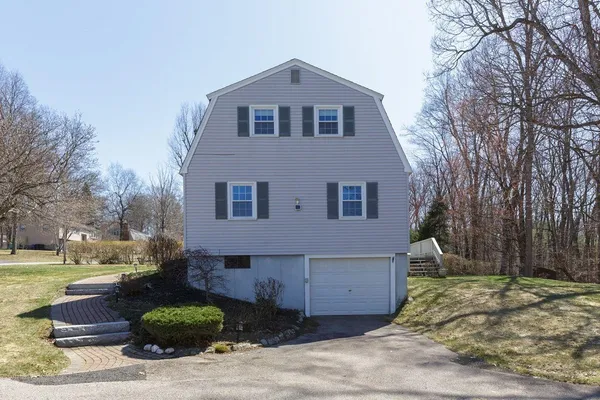 $575,000 | 27 Bedard Avenue, Derry, NH 03038