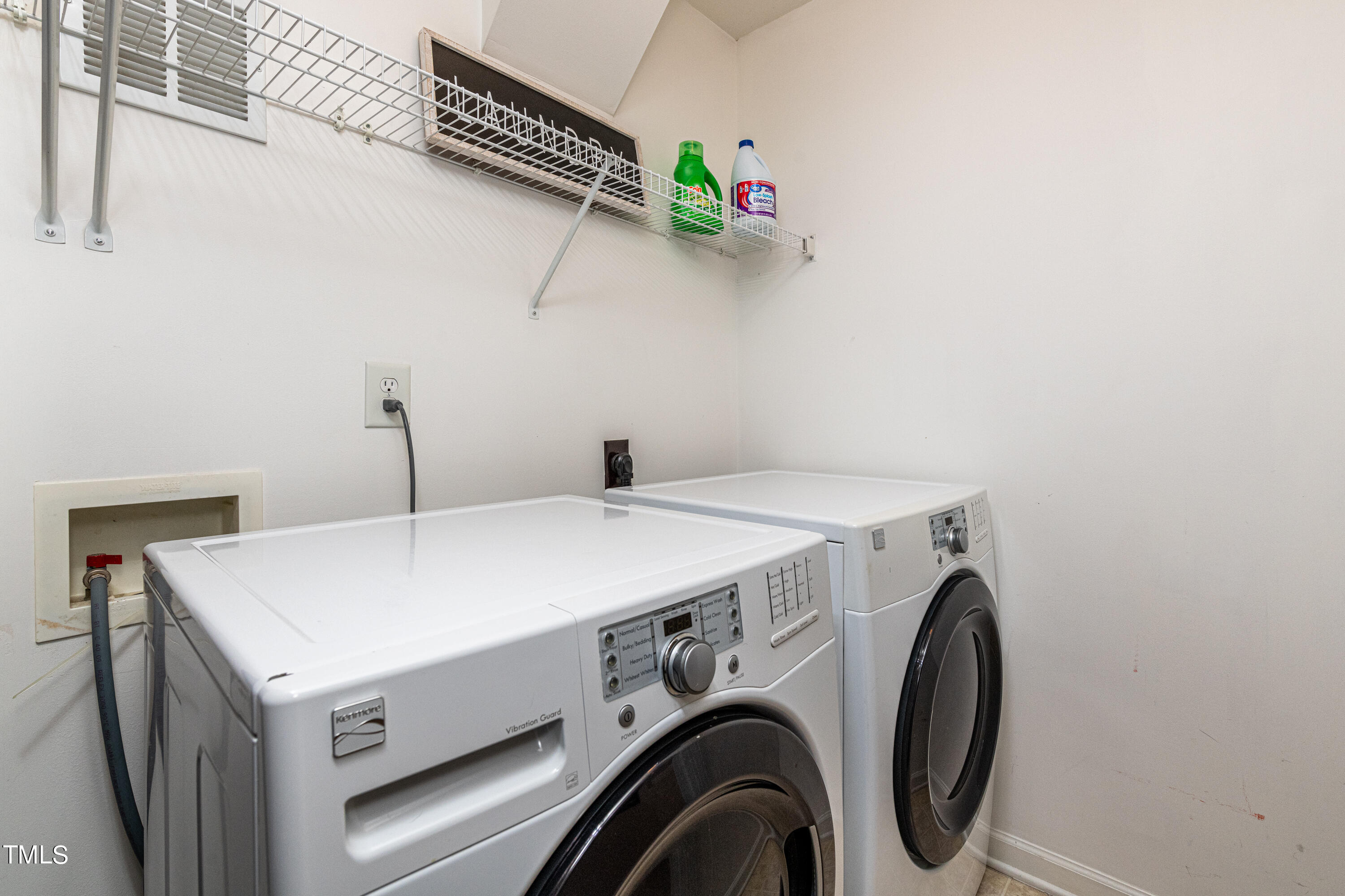 5321 Echo Ridge Road Raleigh, NC 27612 - Photo 12 of 39 Laundry