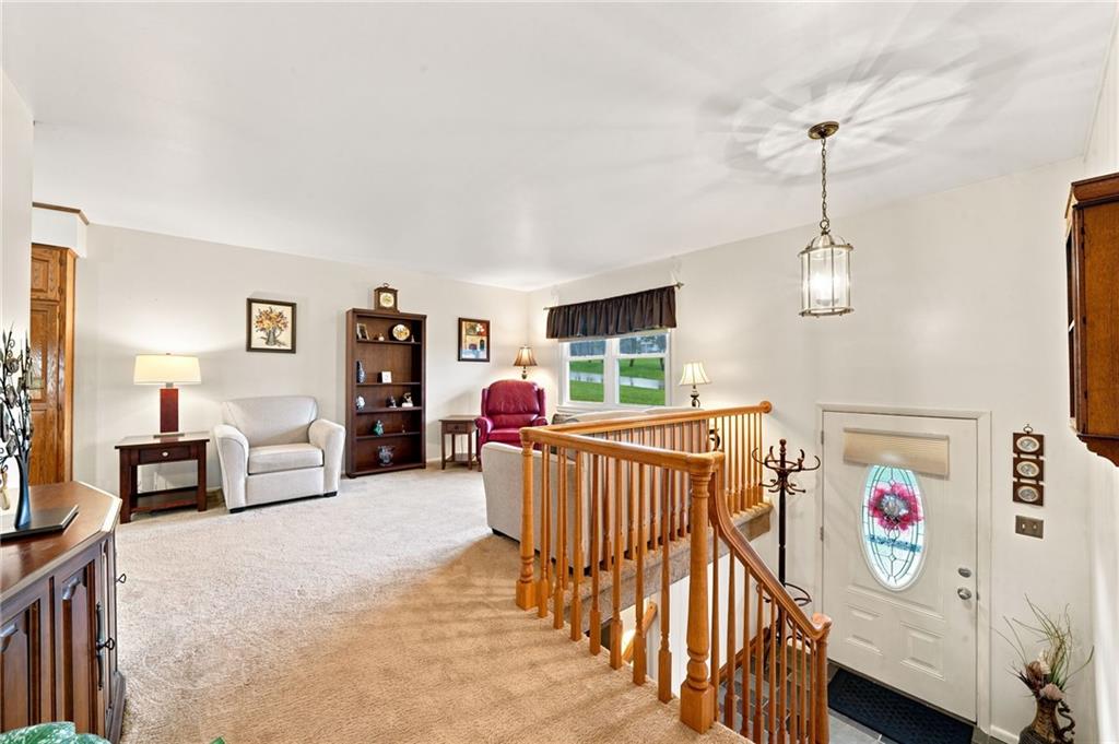 102 Garfield Road Latrobe, PA 15650 - Photo 4 of 34 Gallery Image 4
