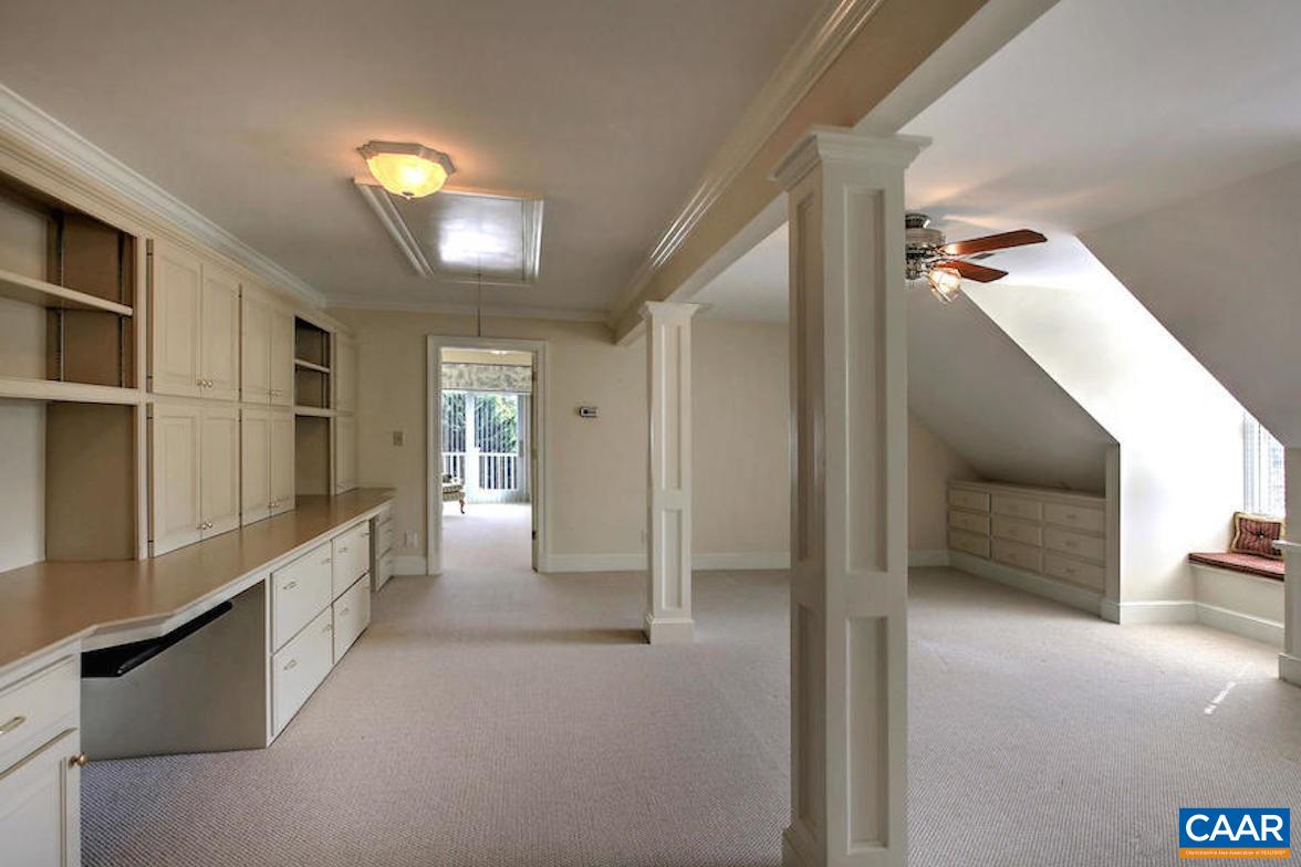 2490 Ranson Court Charlottesville, VA 22911 - Photo 19 of 39 a view of a hallway