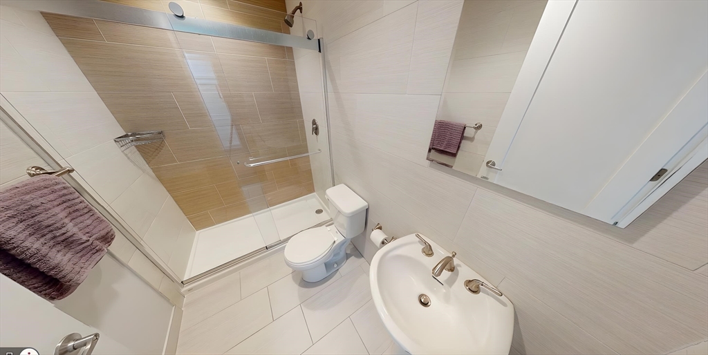 9 Anderson Street, Unit 5F Boston, MA 02114 - Photo 5 of 8