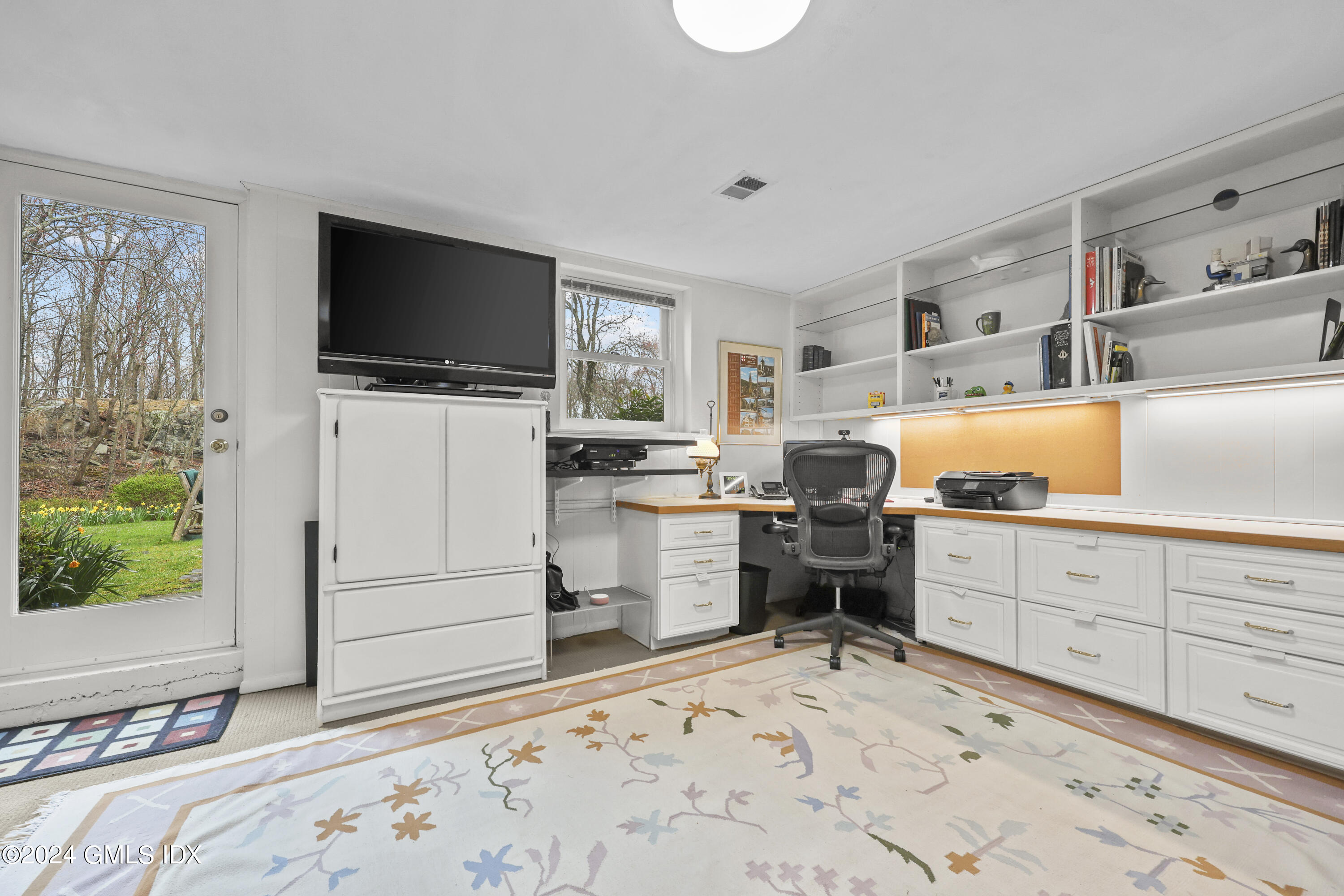 28 Dandy Drive Cos Cob, CT 06807 - Photo 18 of 24