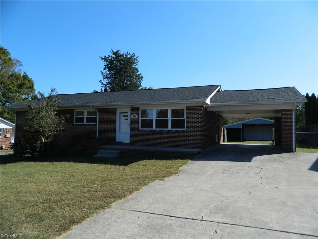806 East Fairfield Road High Point, NC 27263 - Photo 1 of 18 Gallery Image 1