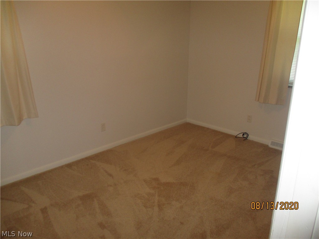428 Gibbs Road Akron, OH 44312 - Photo 6 of 13 Gallery Image 6