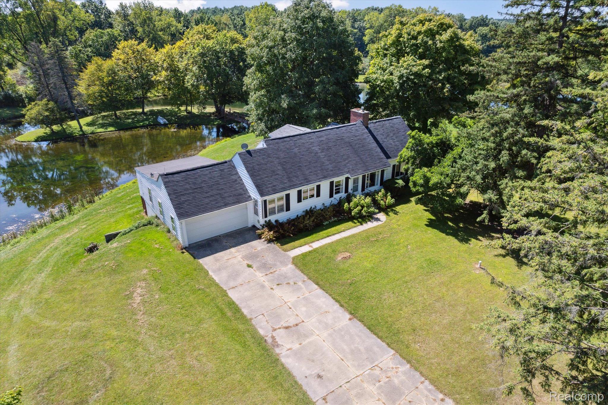 2850 East Clyde Road Howell, MI 48855 - Photo 62 of 80 Gallery Image 62