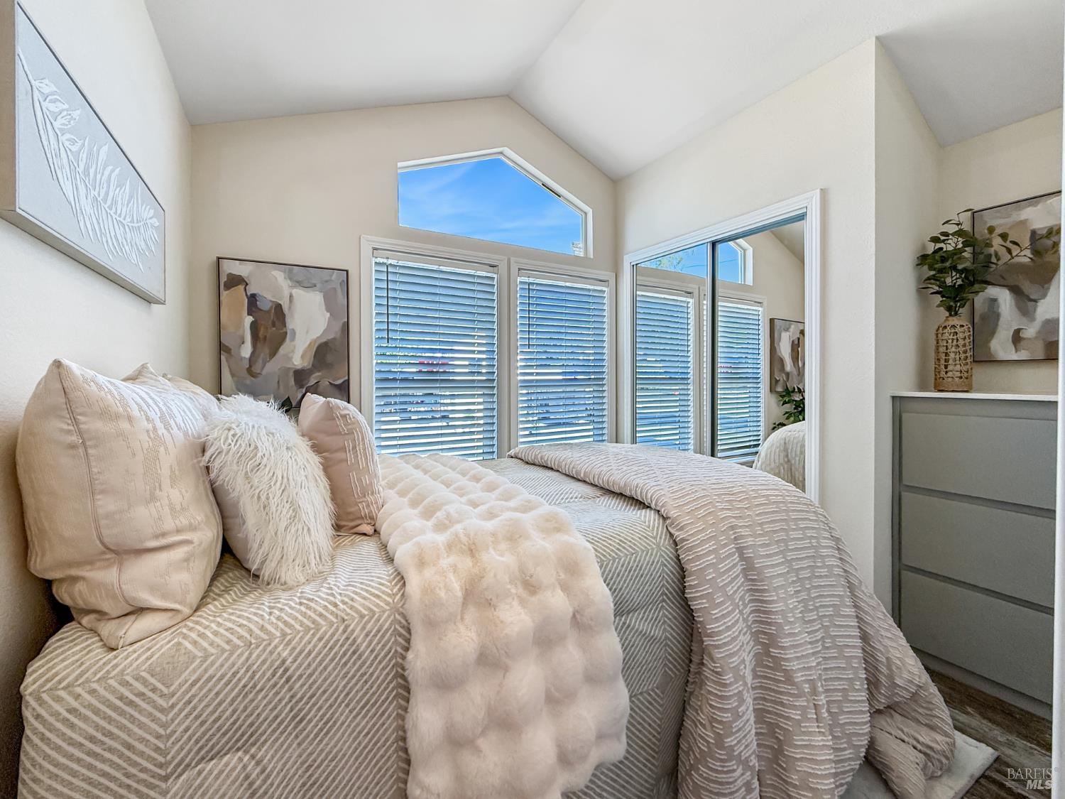 101 Colgan Avenue, Unit 3 Santa Rosa, CA 95404 - Photo 8 of 15