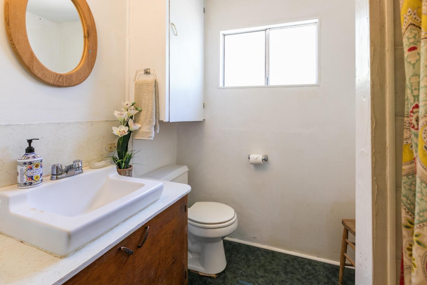 89 Spring Road Watsonville, CA 95076 - Photo 13 of 29 Gallery Image 13
