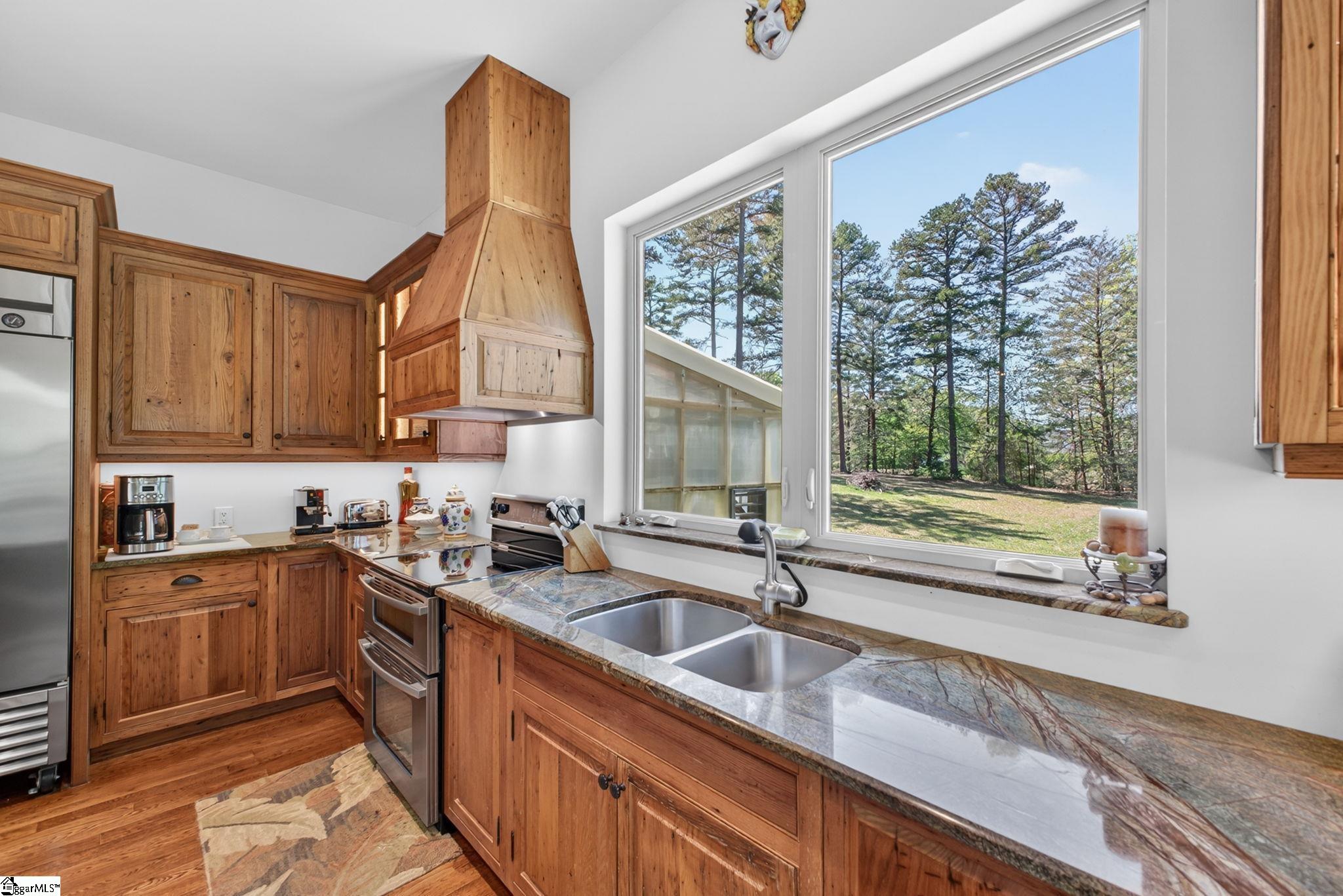 440 State Rd S-42-7023 Campobello, SC 29322 - Photo 14 of 42