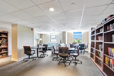 $625,000 | 531 North Ocean Boulevard, Unit 411, Pompano Beach, FL 33062