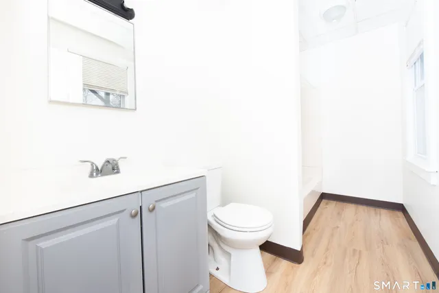 $1,900 | 110 Beaver Street, Ansonia, CT 06401