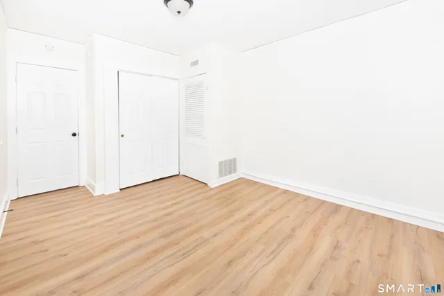 $1,900 | 110 Beaver Street, Ansonia, CT 06401