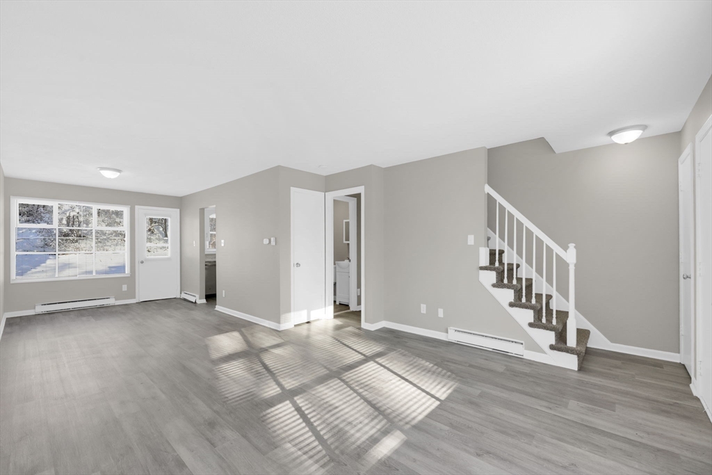 106-108 Breckwood Circle Springfield, MA 01119 - Photo 14 of 31