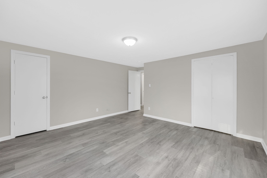 106-108 Breckwood Circle Springfield, MA 01119 - Photo 25 of 31