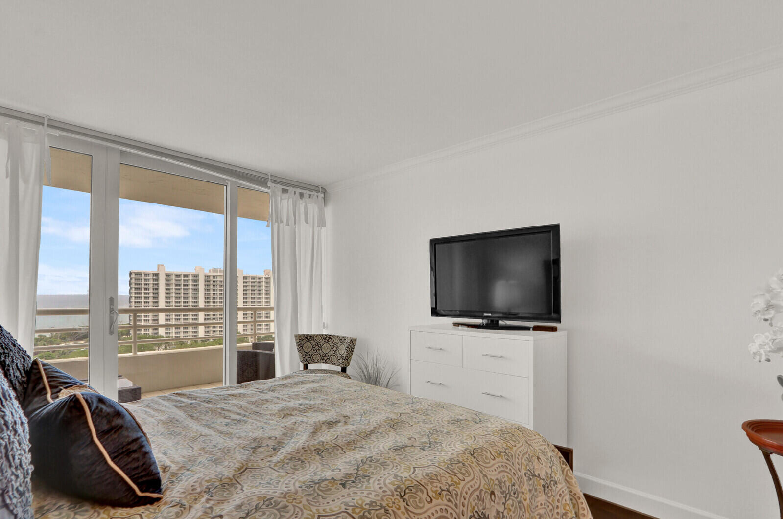 4201 North Ocean Boulevard, Unit C1405 Boca Raton, FL 33431 - Photo 28 of 40 MASTER BEDROOM