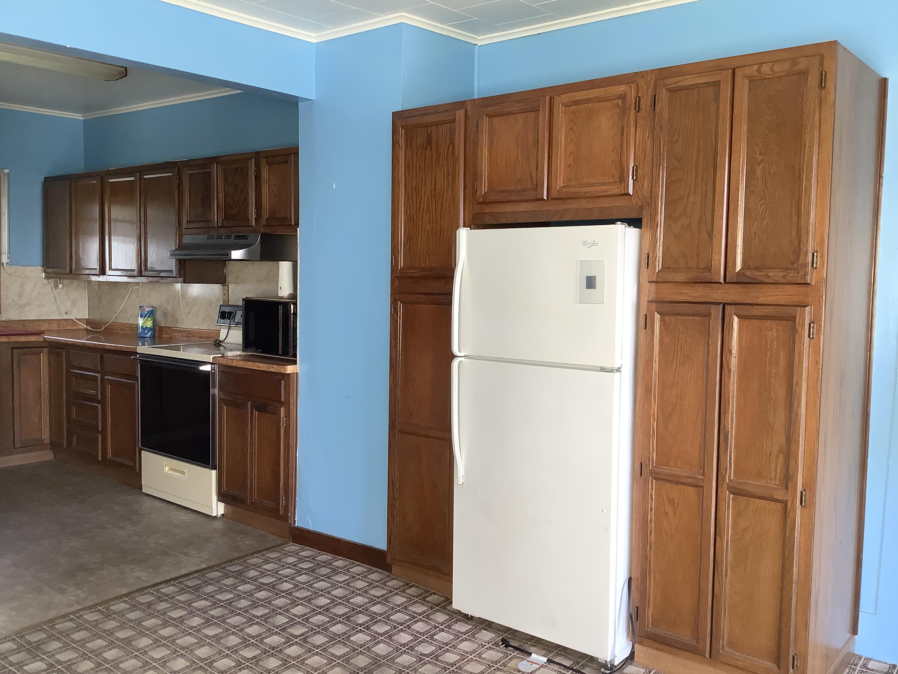 4 Dudley Road Mapleton, ME 04757 - Photo 2 of 42 0D0D691F-8862-4E9E-A14F-E1F5135CBE62