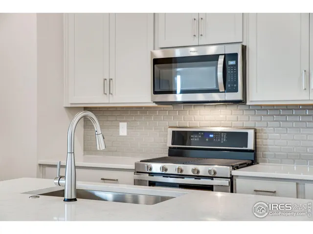 $564,900 | 1760 Mount Meeker Avenue, Berthoud, CO 80513