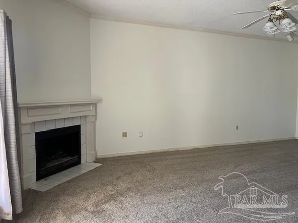 $2,200 | 4185 Soundpointe Drive, Gulf Breeze, FL 32563