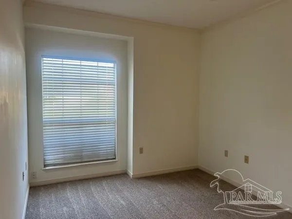 $2,200 | 4185 Soundpointe Drive, Gulf Breeze, FL 32563