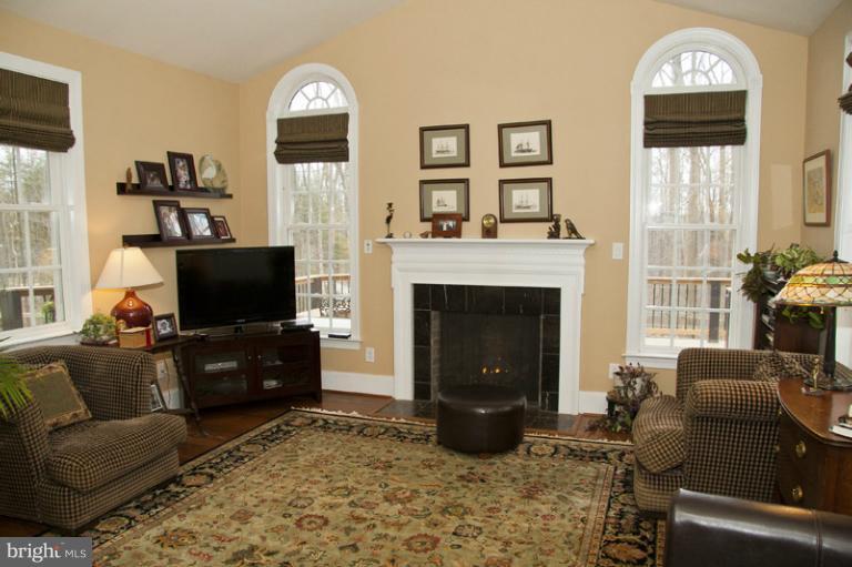 2606 McComas Road White Hall, MD 21161 - Photo 20 of 30 Family Room