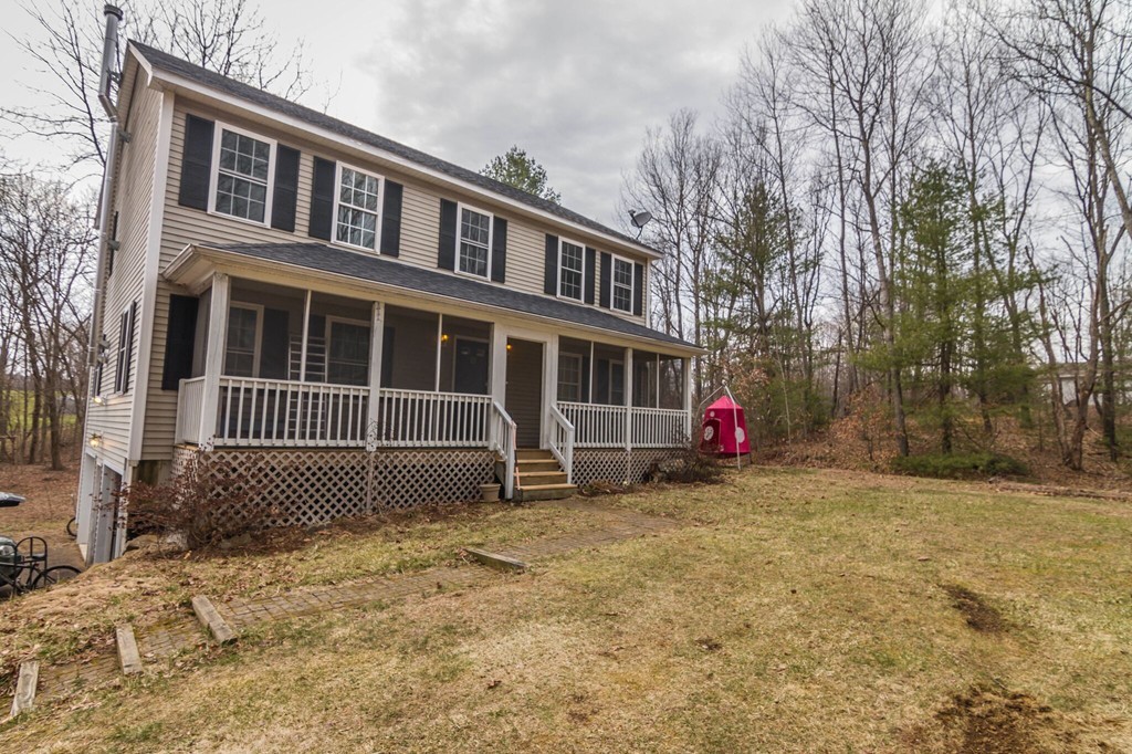 11 Leland Road West Brookfield, MA 01585 - Photo 1 of 19 Gallery Image 1