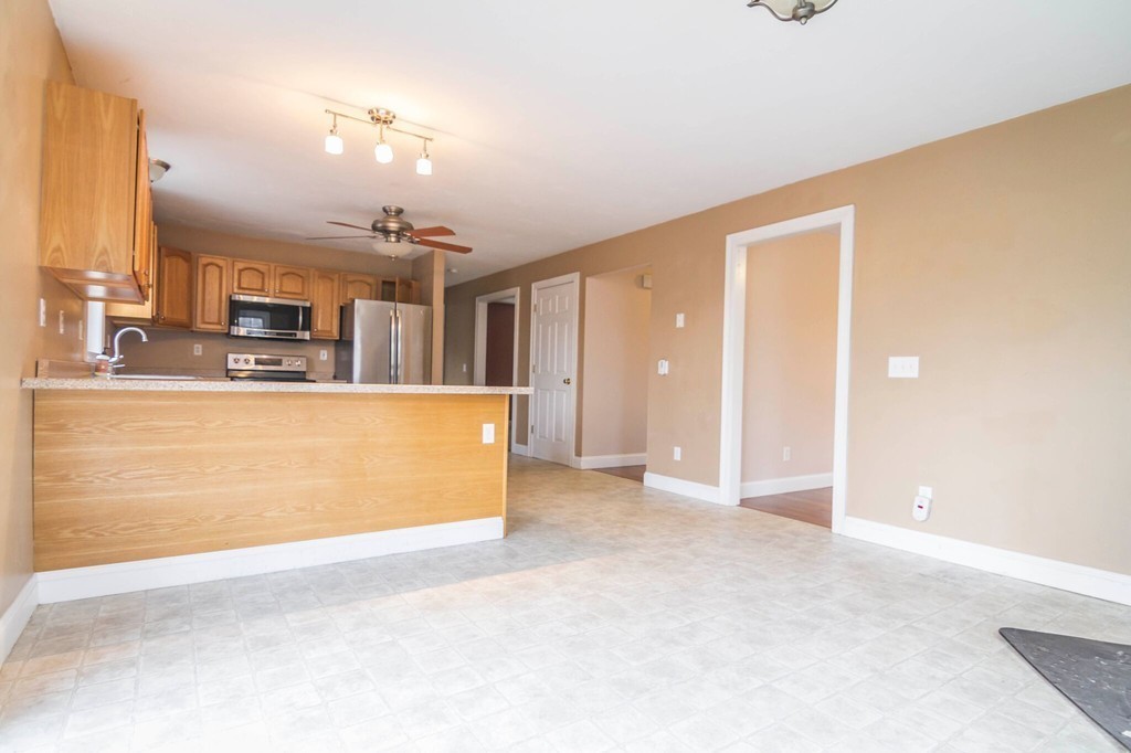 11 Leland Road West Brookfield, MA 01585 - Photo 4 of 19 Gallery Image 4