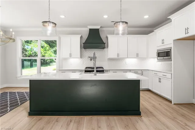 $659,900 | 3402 St Barts Place, Mebane, NC 27302