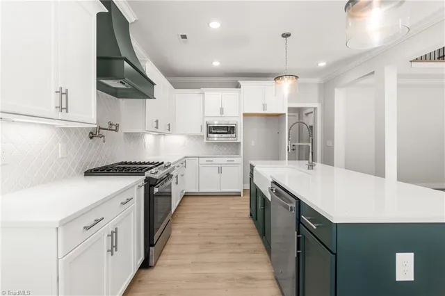 $659,900 | 3402 St Barts Place, Mebane, NC 27302