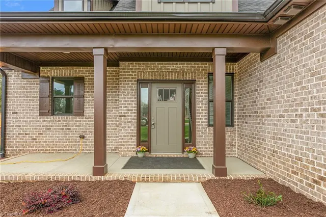 $659,900 | 3402 St Barts Place, Mebane, NC 27302