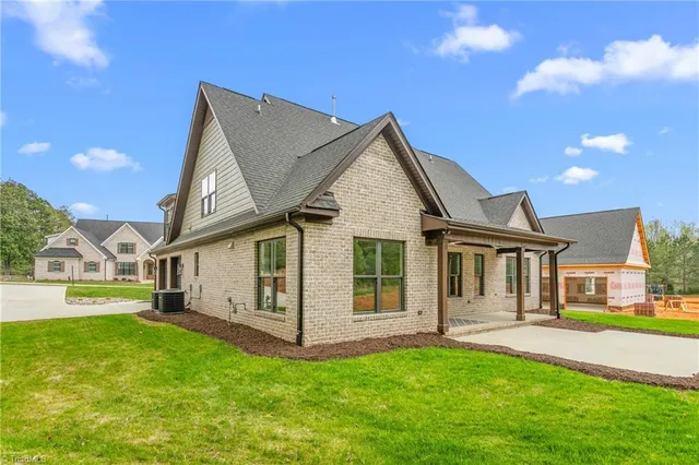 $659,900 | 3402 St Barts Place, Mebane, NC 27302