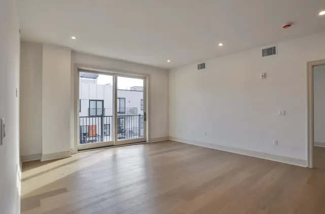 $1,999,000 | 921 Madison Street, Unit 505, Hoboken, NJ 07030