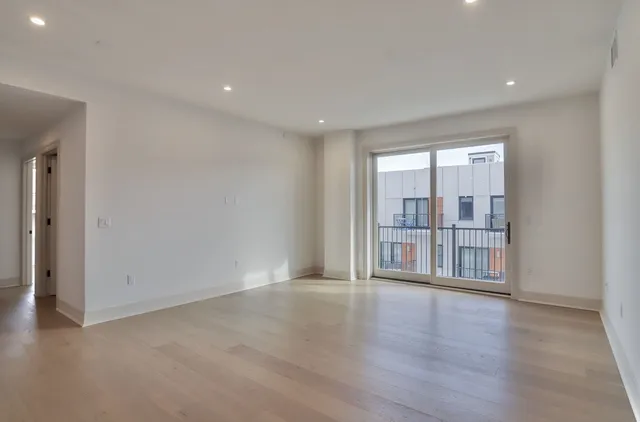 $1,999,000 | 921 Madison Street, Unit 505, Hoboken, NJ 07030