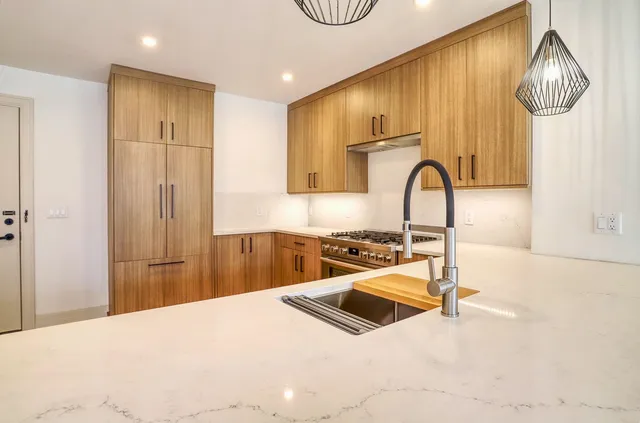 $1,999,000 | 921 Madison Street, Unit 505, Hoboken, NJ 07030