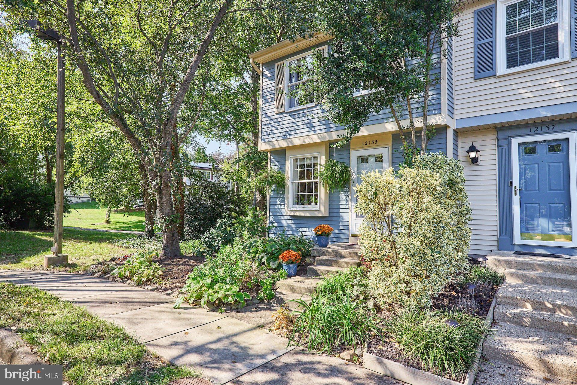 12135 Purple Sage Court Reston, VA 20194 - Photo 3 of 33