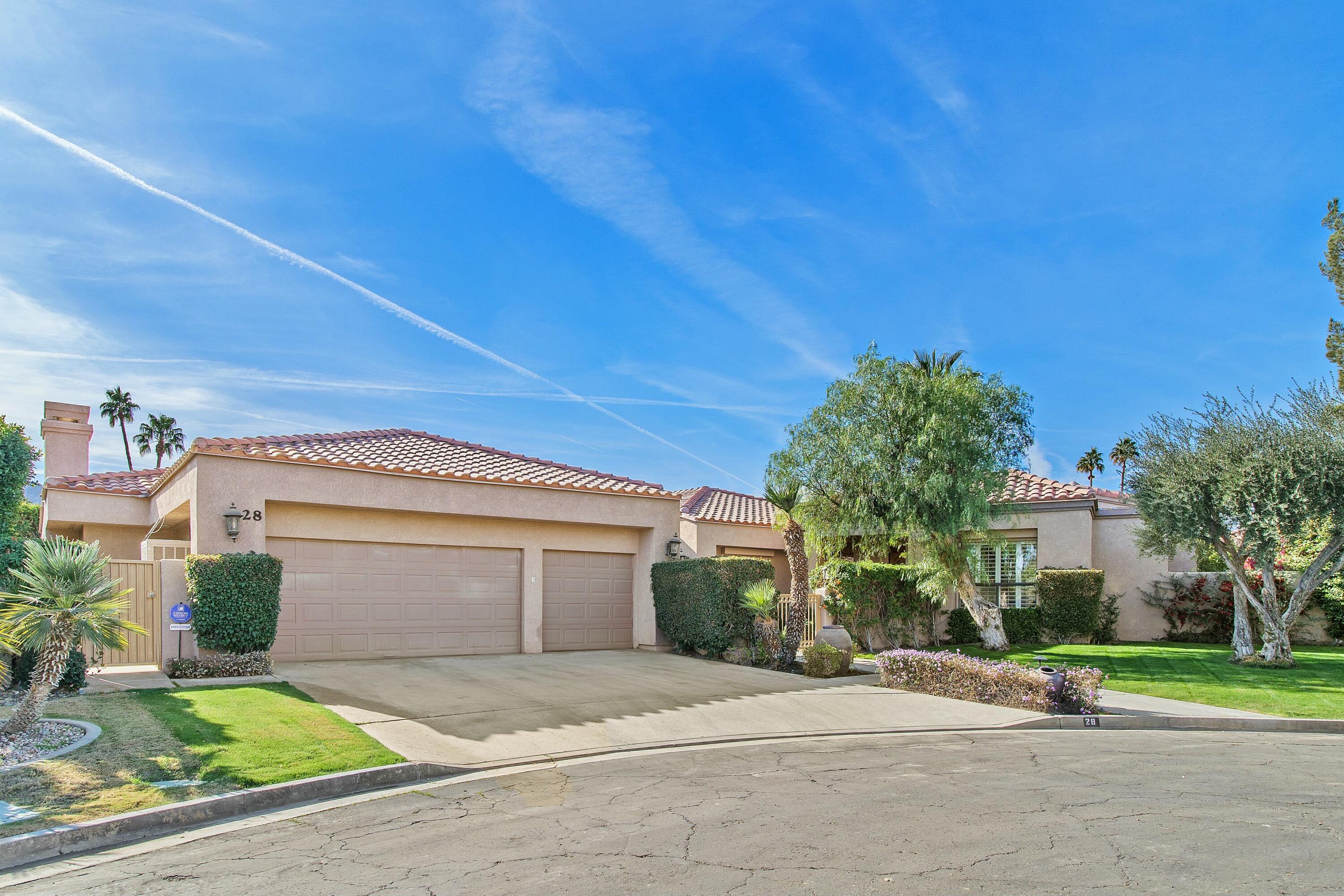 28 El Roble Court Rancho Mirage, CA 92270 - Photo 1 of 51 tempImagemEMFO5