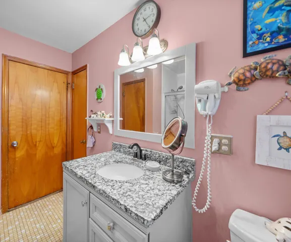 $229,900 | 1202 McCormick Drive, Monroe, MI 48162