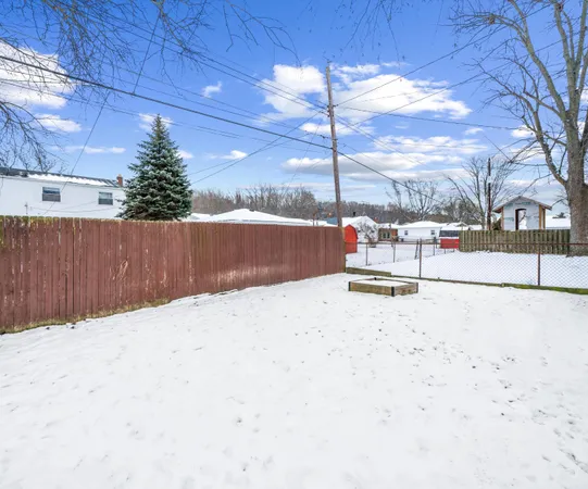 $229,900 | 1202 McCormick Drive, Monroe, MI 48162