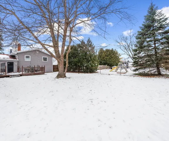 $229,900 | 1202 McCormick Drive, Monroe, MI 48162