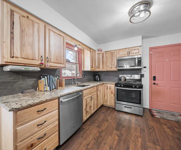 $229,900 | 1202 McCormick Drive, Monroe, MI 48162