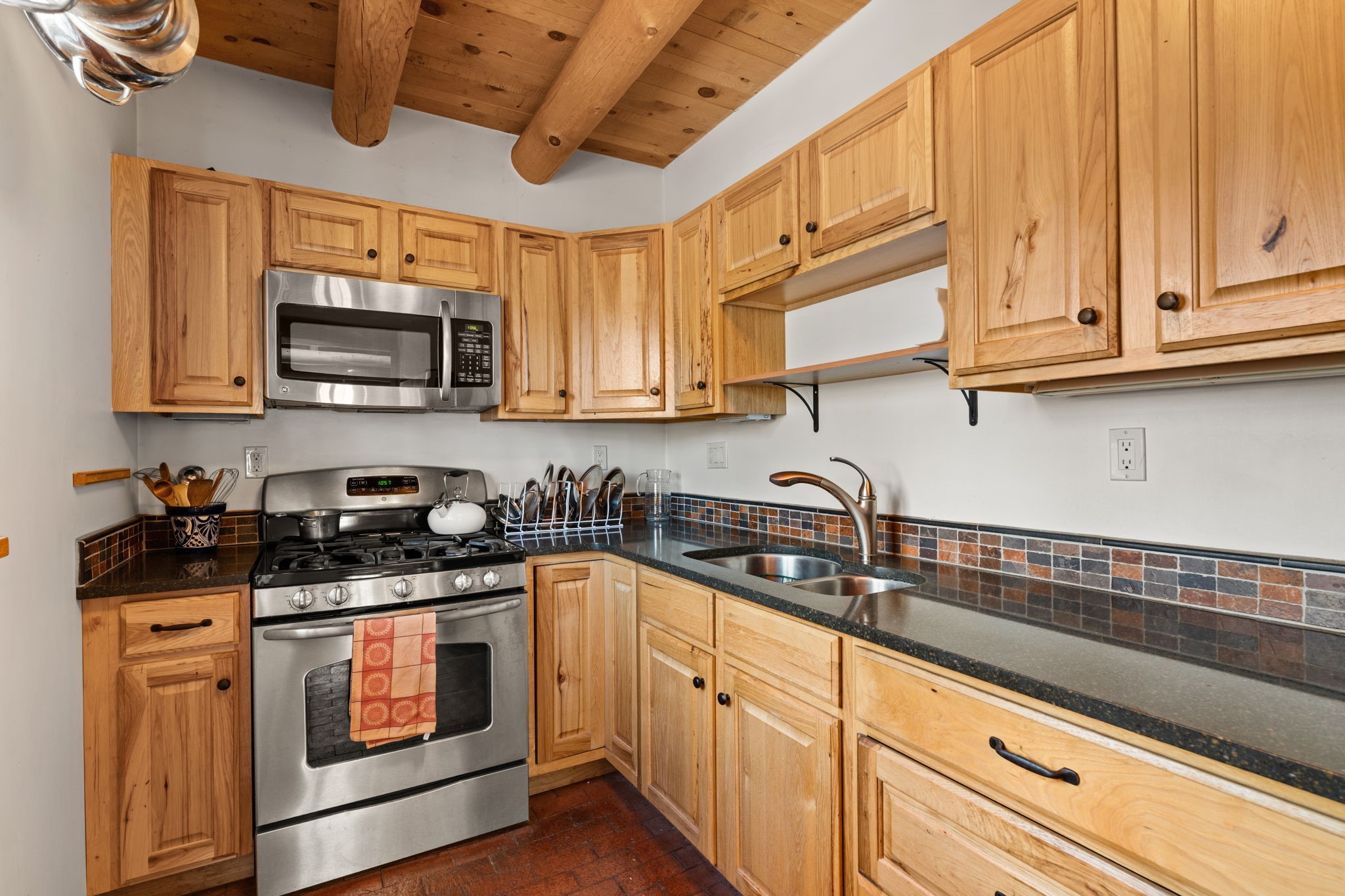 634 Canyon Road Santa Fe, NM 87501 - Photo 42 of 53