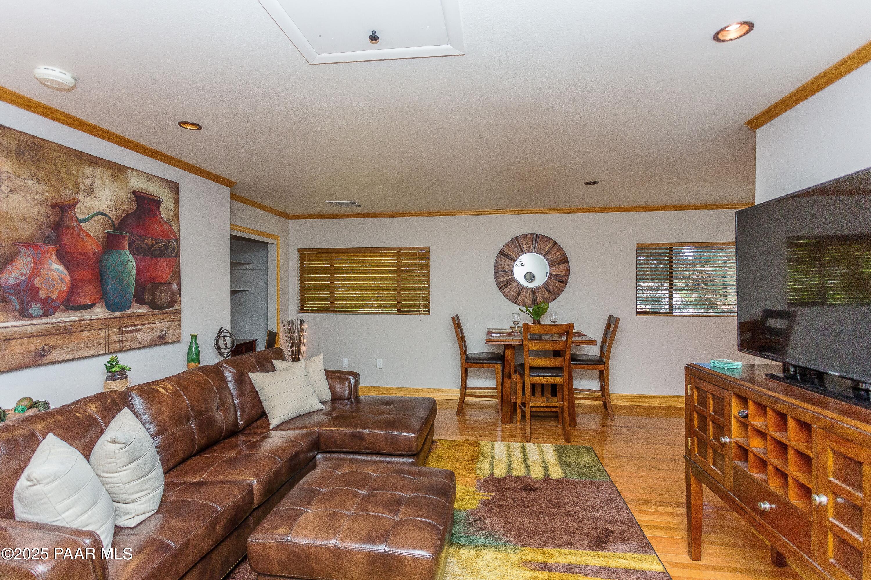 136 Grove Avenue, Unit B Prescott, AZ 86301 - Photo 4 of 8 4