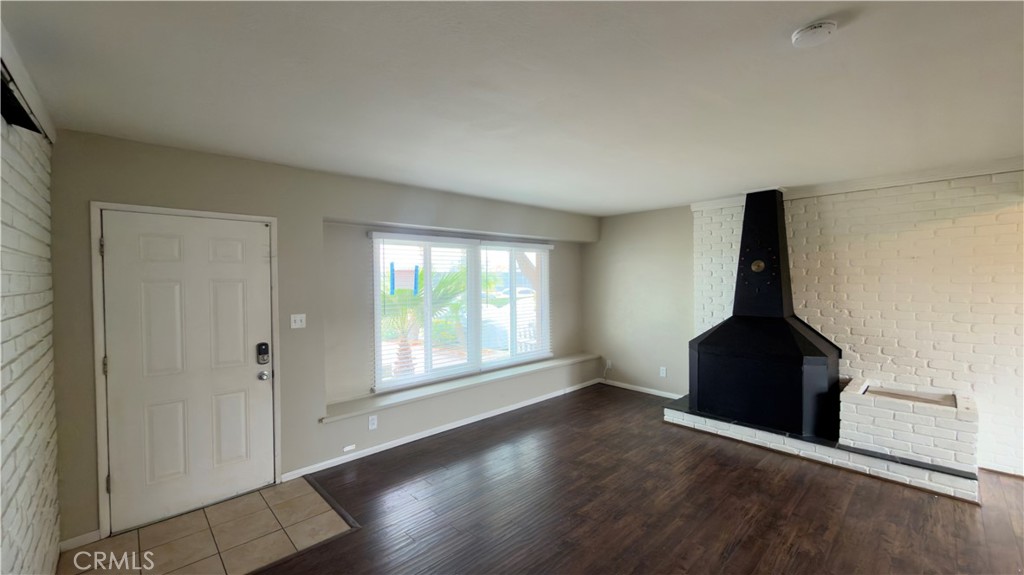 4632 South C Street Oxnard, CA 93033 - Photo 2 of 11