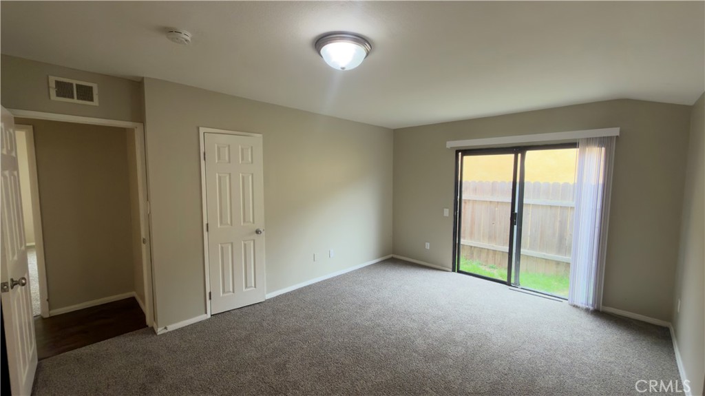 4632 South C Street Oxnard, CA 93033 - Photo 4 of 11