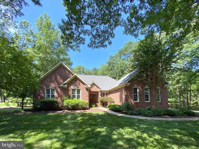 $829,000 | 11606 Stonewall Jackson Drive, Spotsylvania, VA 22551