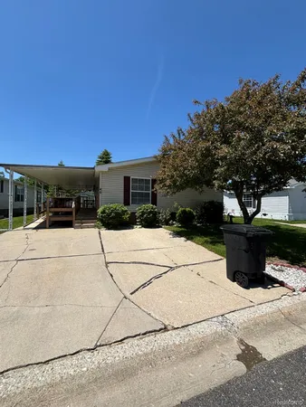 $44,500 | 46 Bellwood Drive, Swartz Creek, MI 48473