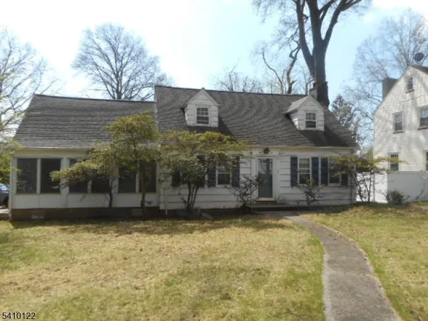 $599,900 | 52 East Sumner Avenue, Roselle Park, NJ 07204